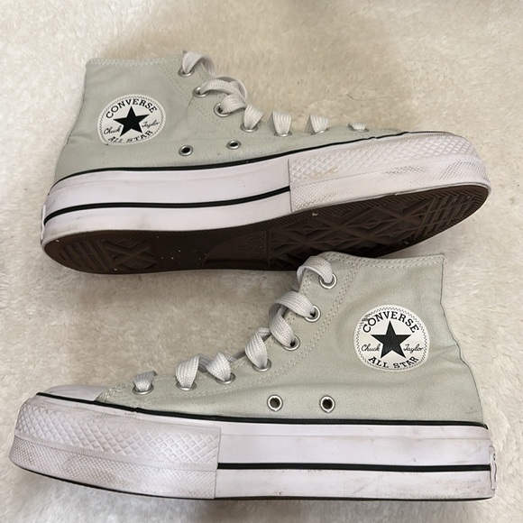 Chuck Taylor converse platforms - Picture 2 of 8